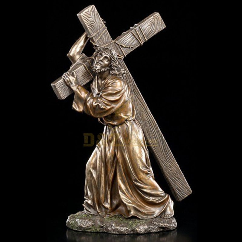 Metal Material Bronze Jesus Statue On The Cross