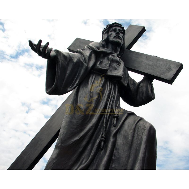 Metal Material Bronze Jesus Statue On The Cross