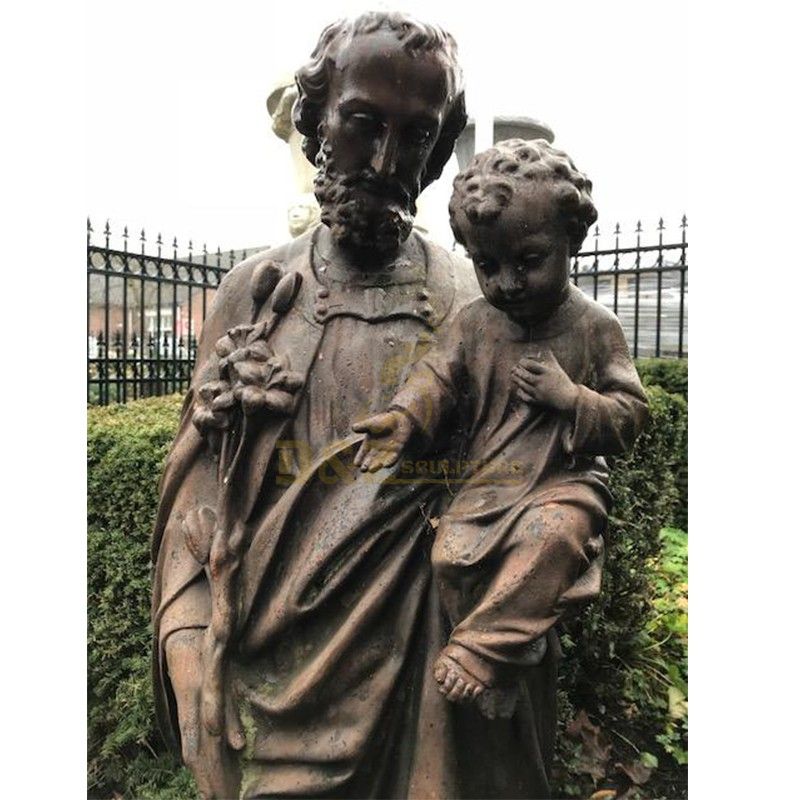 outdoor saint joseph with babay jesus statue 