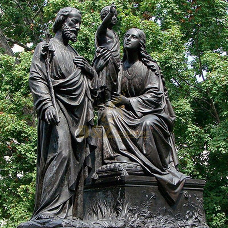 High-quality life-size bronze statues of Saint Joseph and Jesus of Mary are on sale