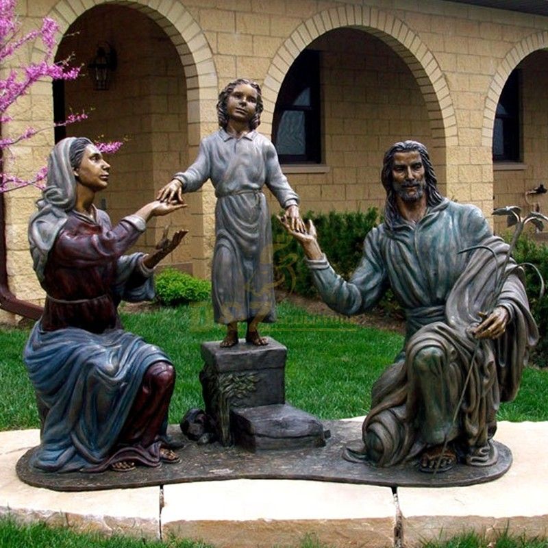 The famous life-size garden decorated with Mary Saint Joseph and Jesus family statues for sale