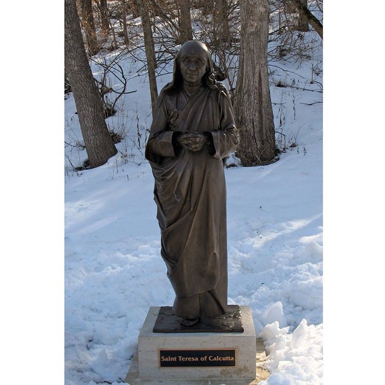 Garden standing bronze religious Teresa sculpture