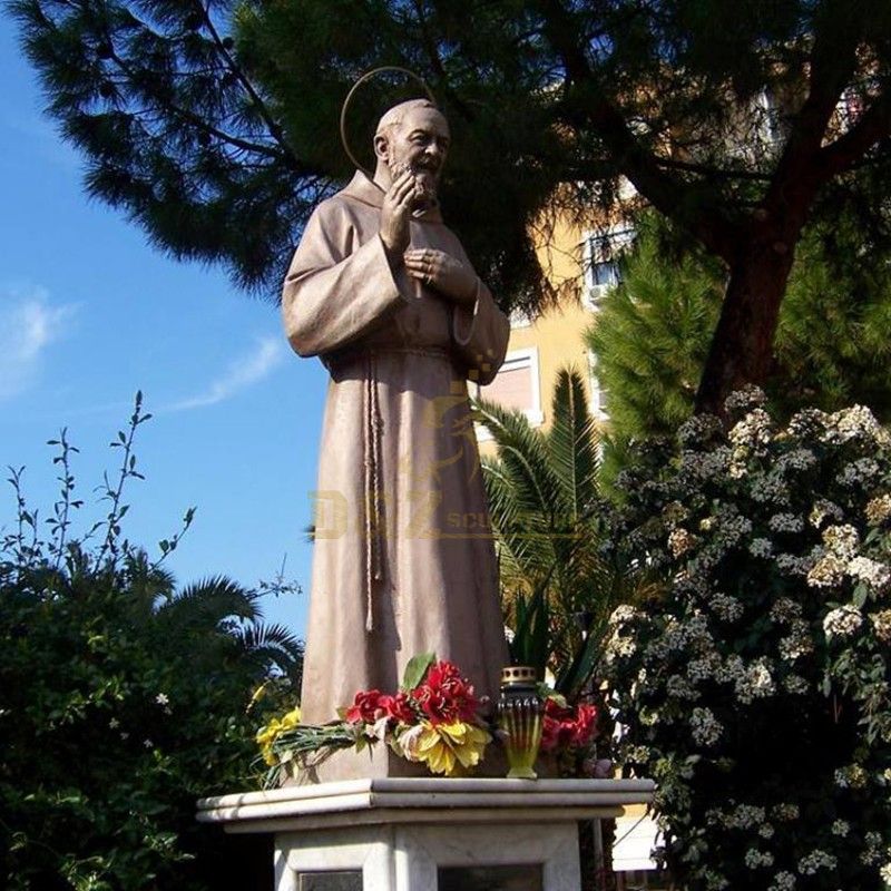 Customized high quality bronze statue of St. Padre Pio