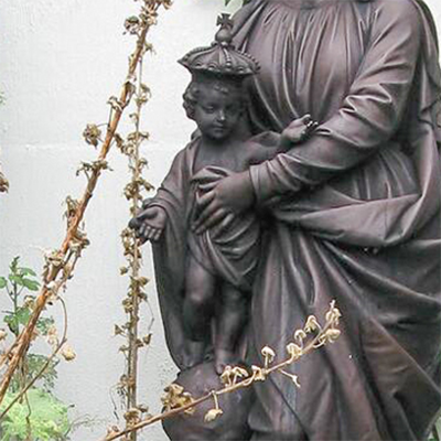 jesus and mary sculpture