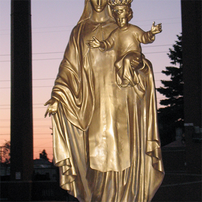 sculpture of mary