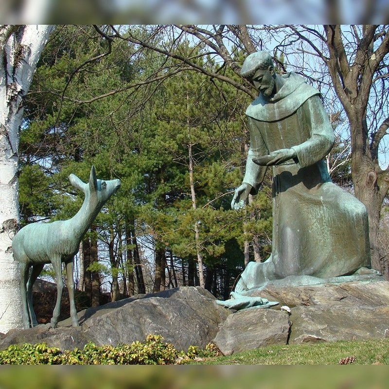 Life-size metal casting outdoor decorative bronze statue of Saint Francis feeding the deer