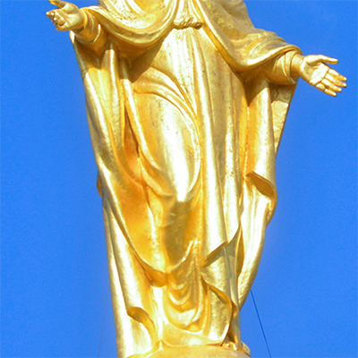 sculpture of mary