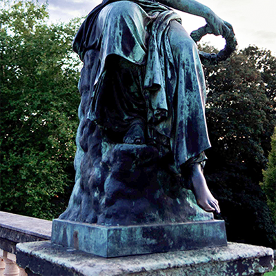 angels bronze statue sculpture