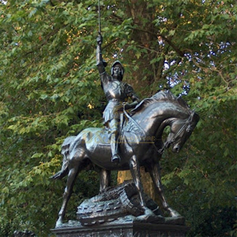 st george statue