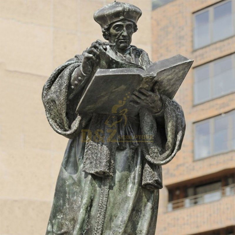 erasmus statue rotterdam