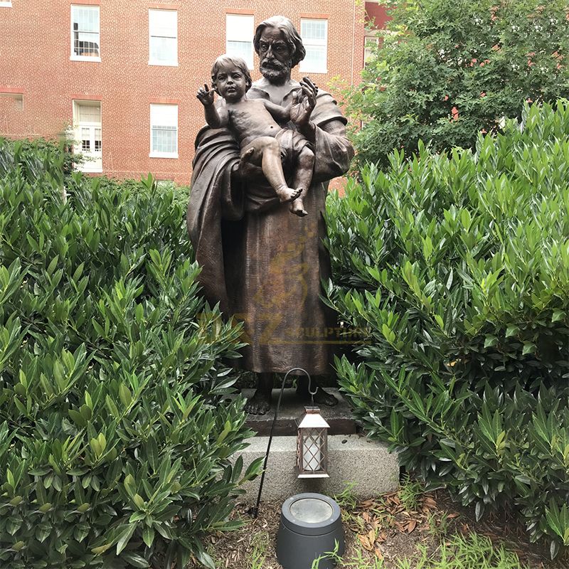  statues of Saint Joseph and Baby Jesus