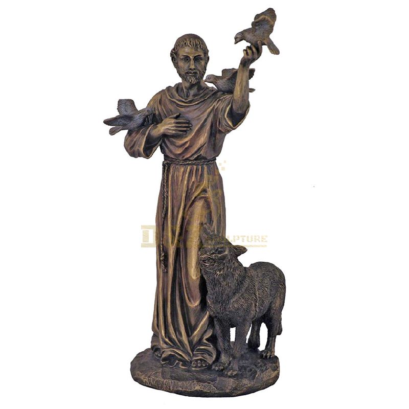 Exquisite outdoor decorations of Saint Francis and animal statues are on sale