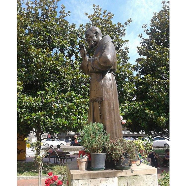 High quality garden decor bronze life size padre pio statue