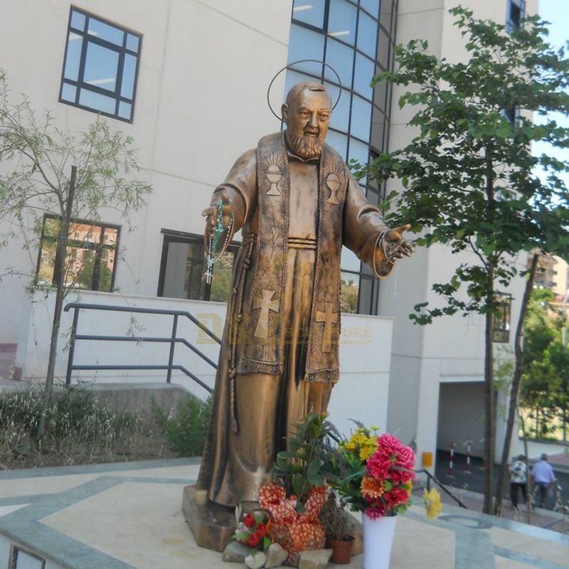 bronze statue of St. Padre Pio