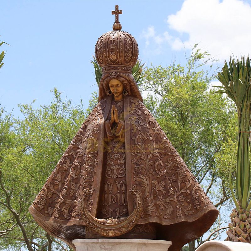 blessed virgin mary statue