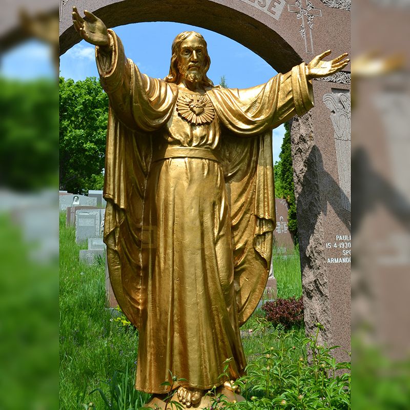 sacred heart of jesus statue